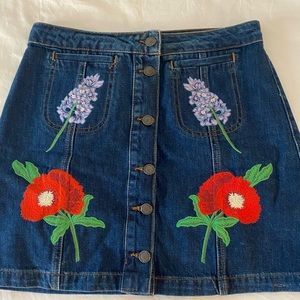 TOPSHOP FLORAL DENIM SKIRT SZ 28